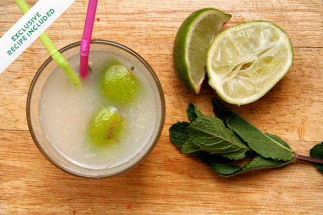 mojito cocktail header with lime and mint on the side