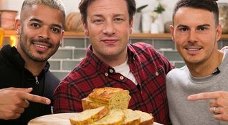 Super-food protein loaf:  F2 Freestylers &#038; Jamie Oliver