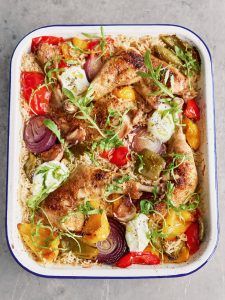 Chicken, peppers and onions with rice in one tray