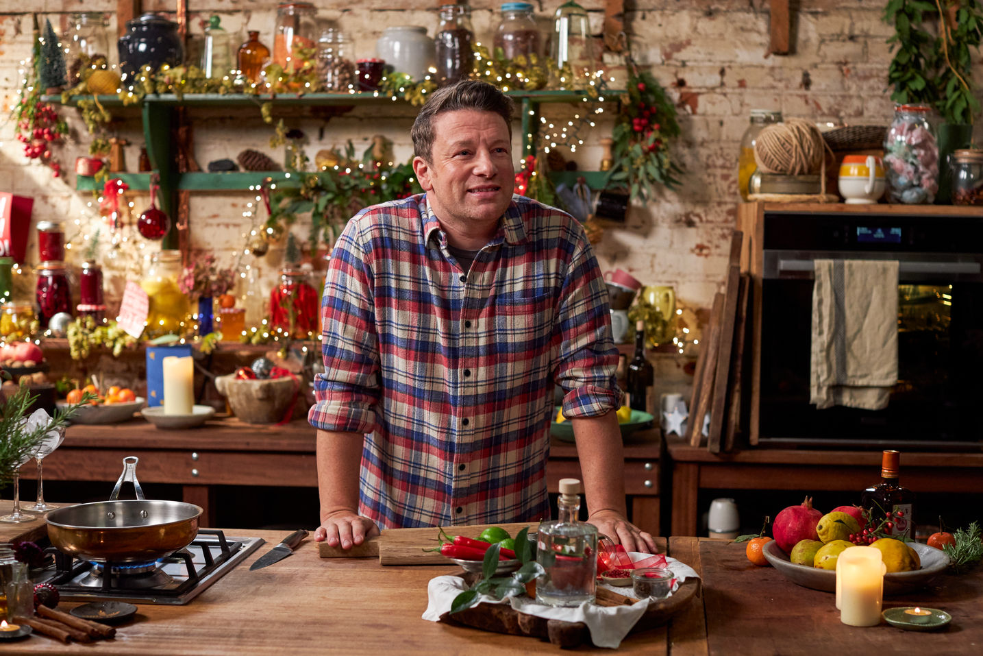 13 tips for cooking your first Christmas dinner | Jamie Oliver