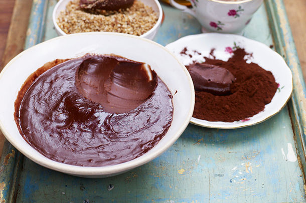 chocolate sauce recipe in a bowl and granola