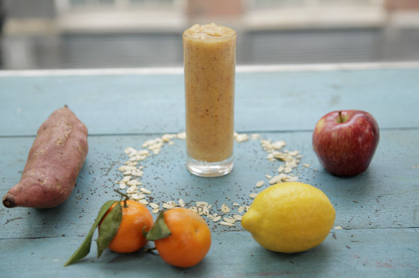 workout smoothie with veg and fruit