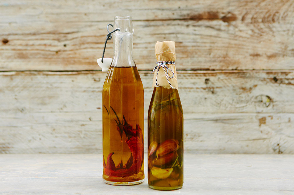 olive oil infused with chilli and garlic