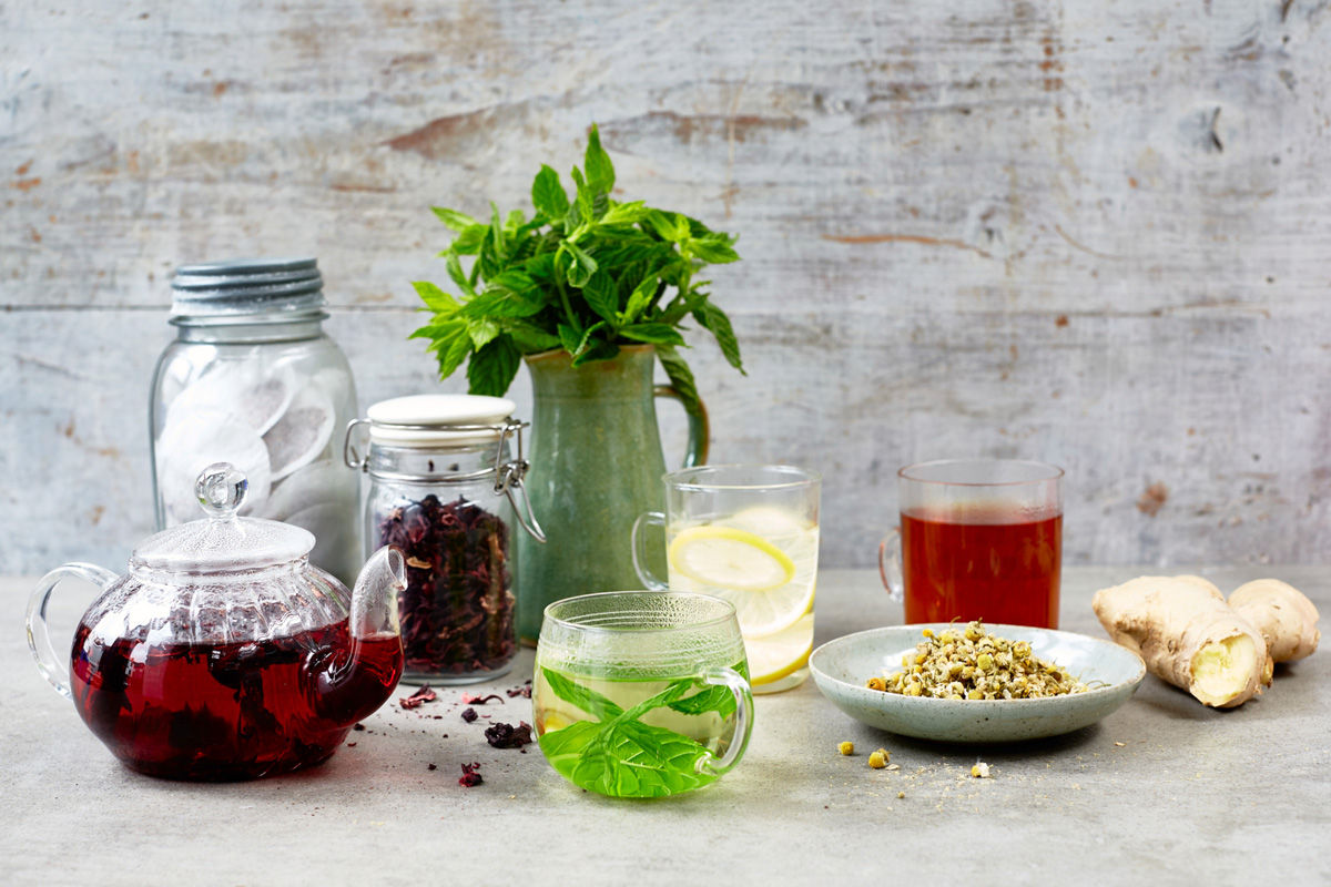 https://img.jamieoliver.com/home/wp-content/uploads/features-import/2016/09/Herbal-Tea_Reshoot_preview.jpg