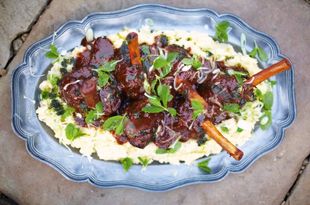 Slow Cooked Lamb Shanks 