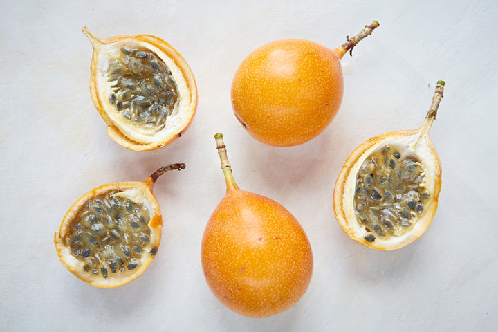 Tropical-Fruits_Passion-Fruit_5734_preview