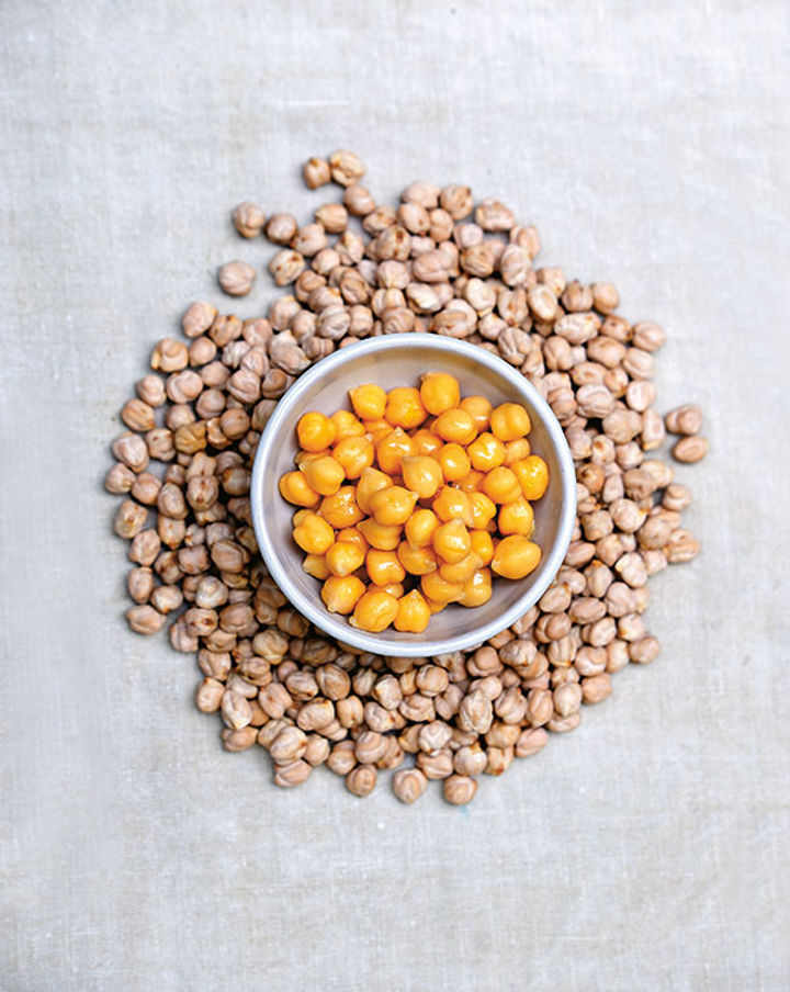 Middle Eastern pantry - chickpeas