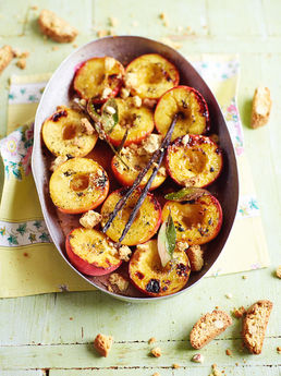 Grilled peaches with brandy &amp; bay