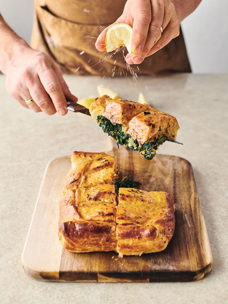 Easy Salmon En Croute Jamie Oliver Recipes