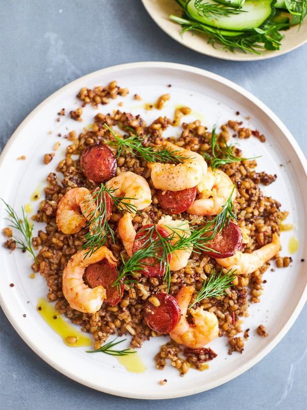 Speedy prawn & chorizo quinoa