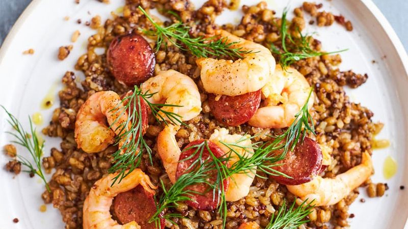 15-Minute Fiesta: Speedy Prawn & Chorizo Quinoa