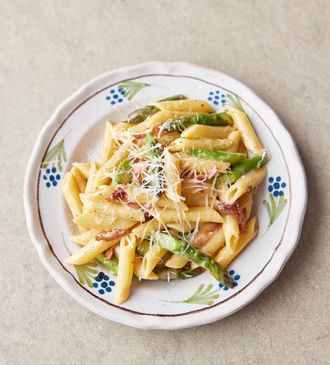 Asparagus carbonara