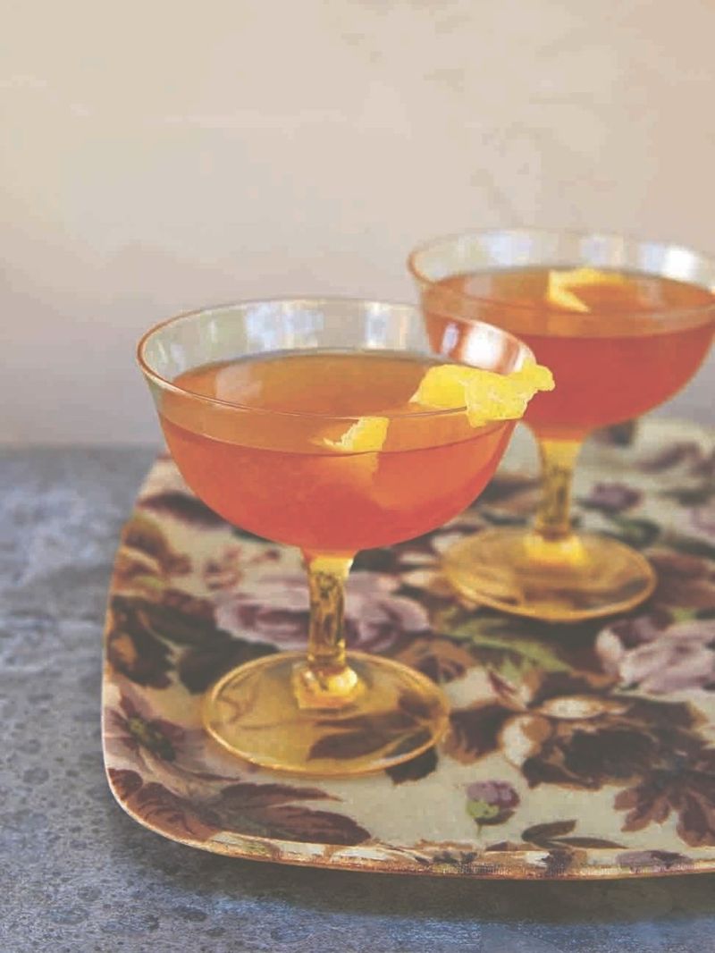 Apricot Sidecar cocktail