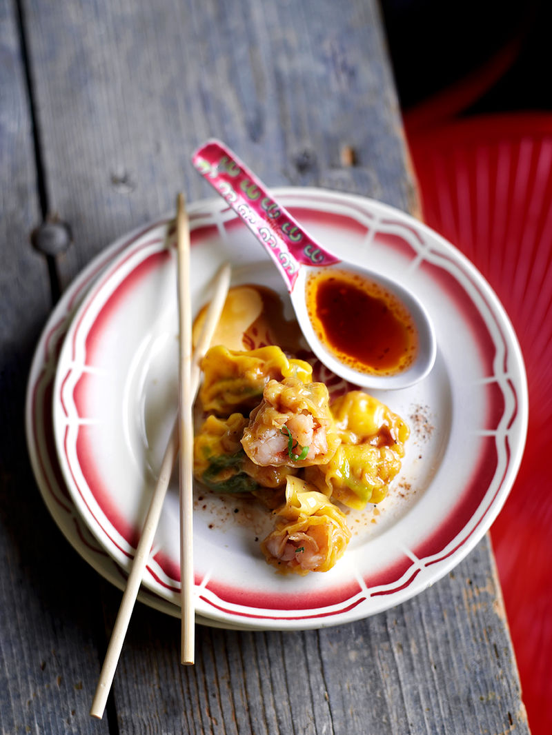Boiled prawn wontons with chilli dressing