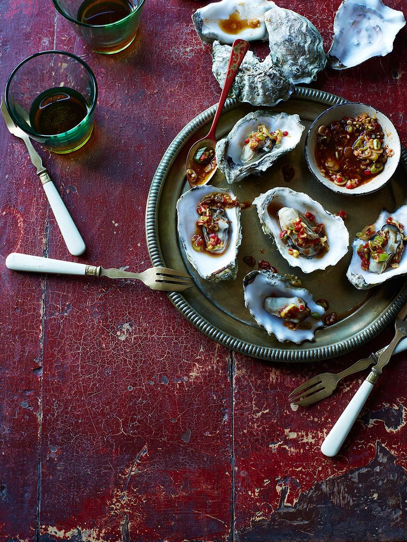 Cantonese-style steamed oysters