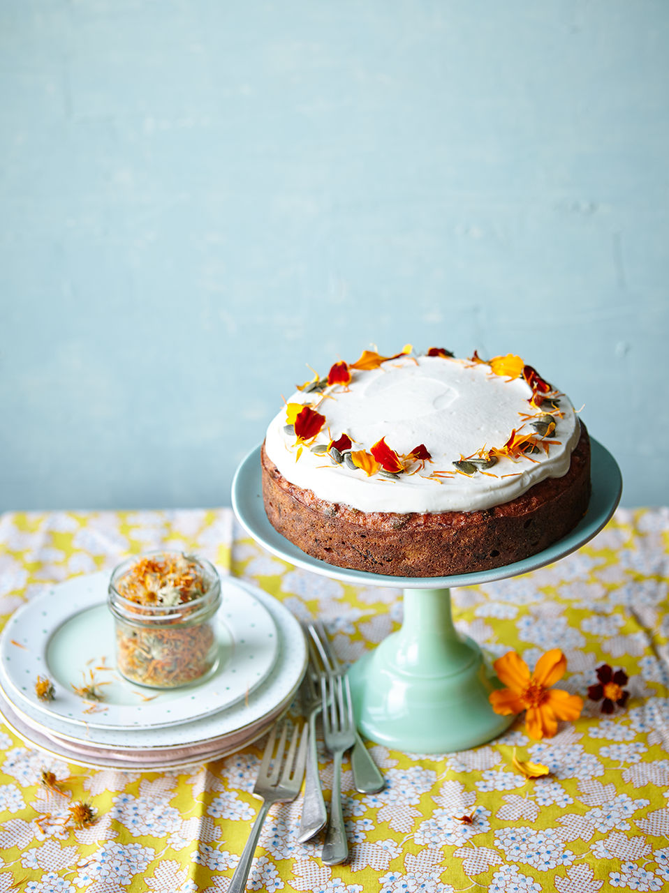 Annie Bell's apricot and almond cake recipe - The Mail