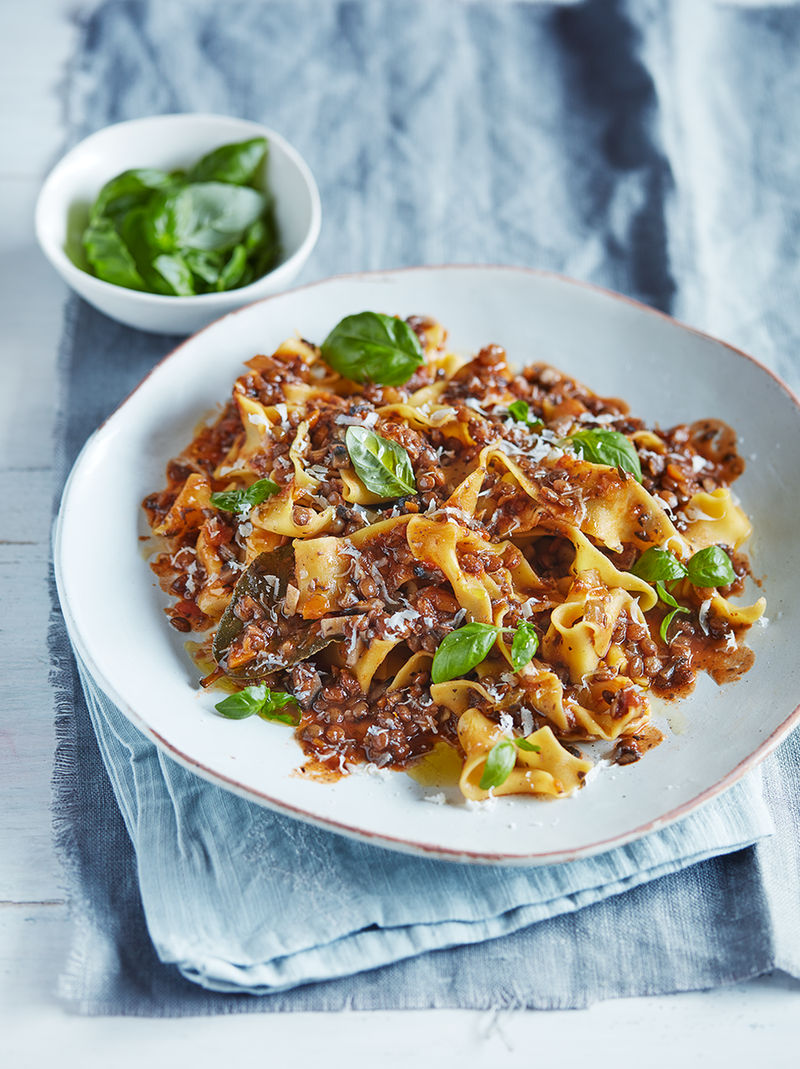 pappardelle pasta bolognese