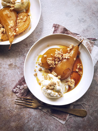 Earl grey spiced poached pears