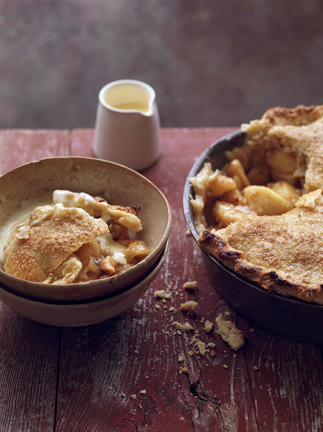 Apple and date pie | Fruit recipes | Jamie magazine recipes