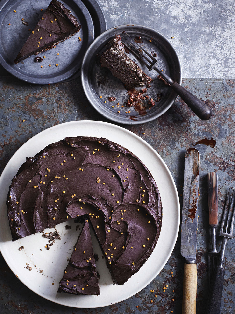 Old-Fashioned Chocolate Cake with Cocoa Frosting Recipe | Epicurious