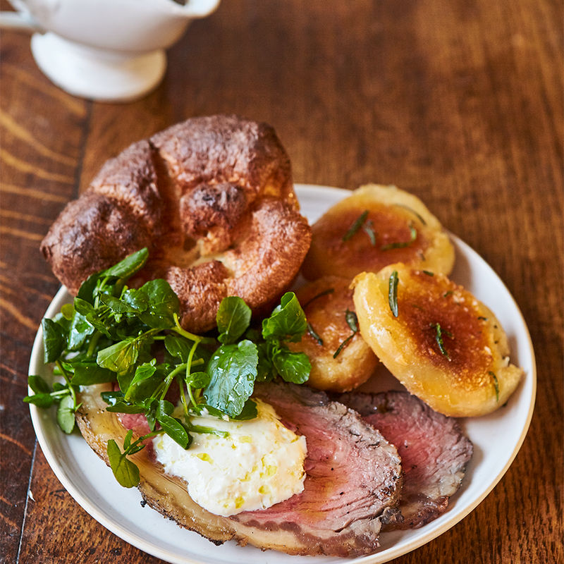 Roast beef & Yorkshire puddings | Jamie Oliver recipes