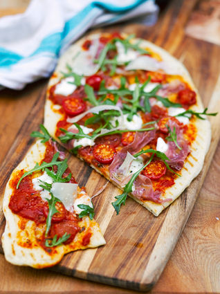 Quick grilled pizza