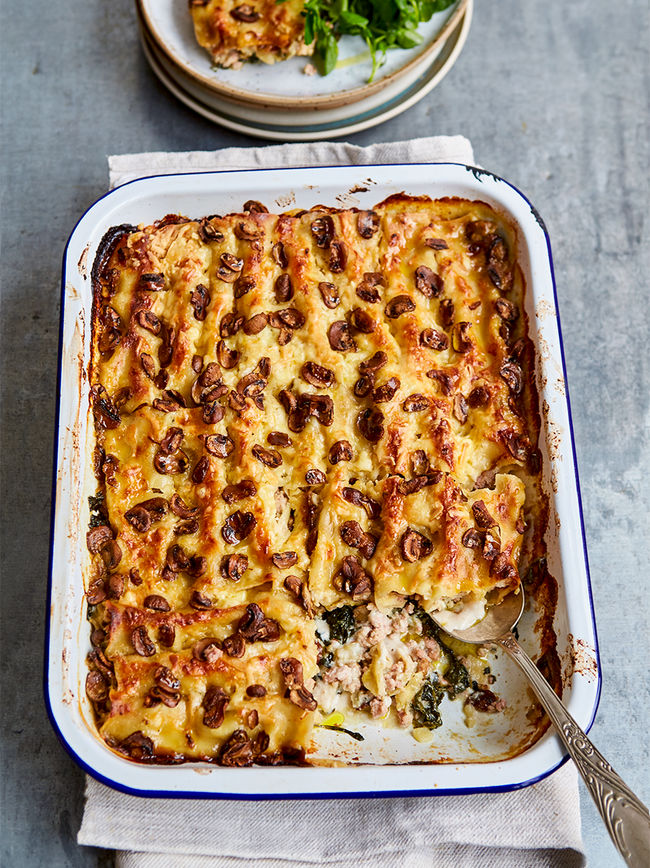 Veal ragù cannelloni Jamie Oliver baked pasta recipes