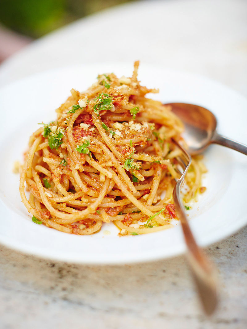 Spaghetti atterrati | Jamie magazine recipes