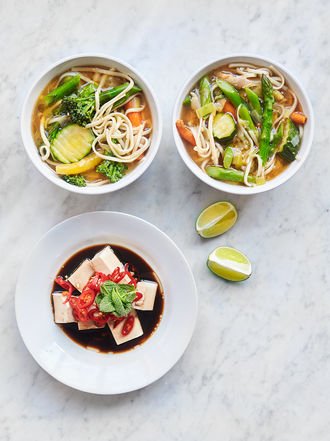 Throw-it-all-in veggie noodle bowl