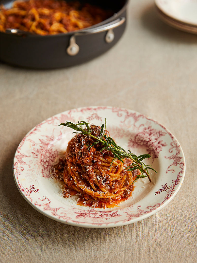 Best Spaghetti Bolognese Recipe Easy Guide Jamie Oliver