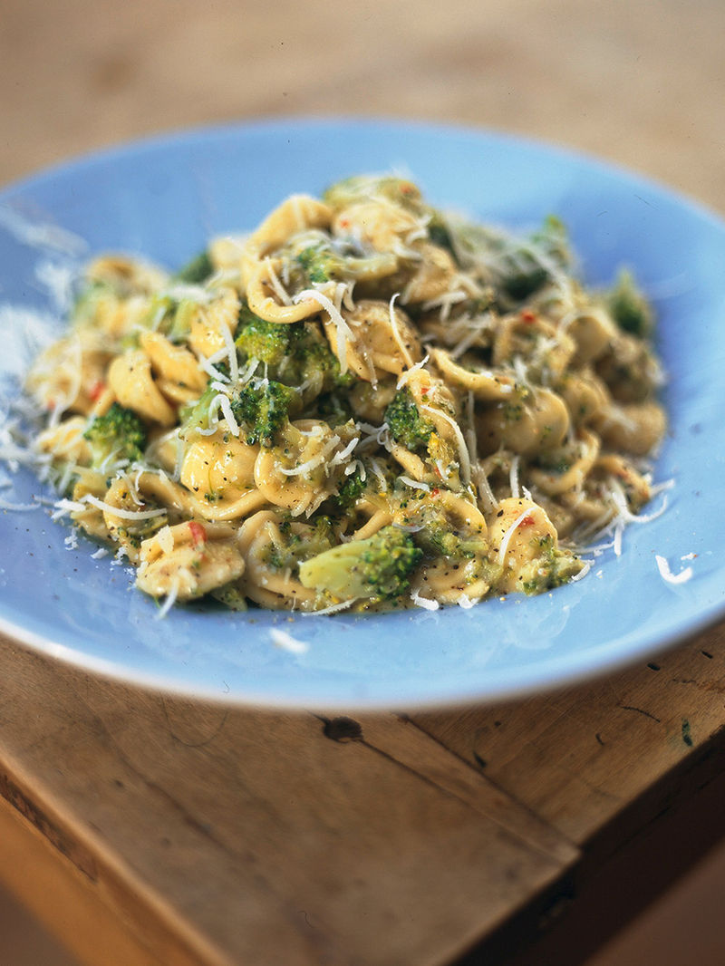 Broccoli & anchovy orecchiette | Jamie Oliver pasta recipes