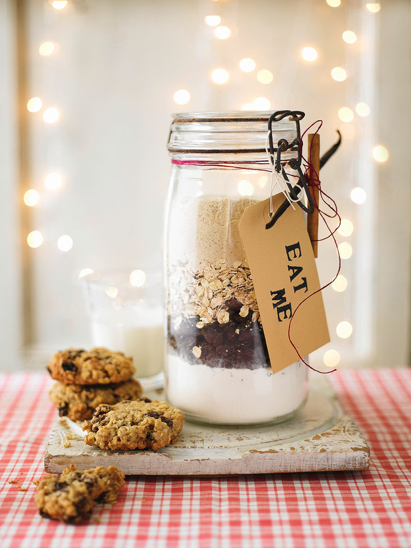Make cookies in a jar