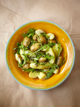 Warm potato salad with capers & rocket