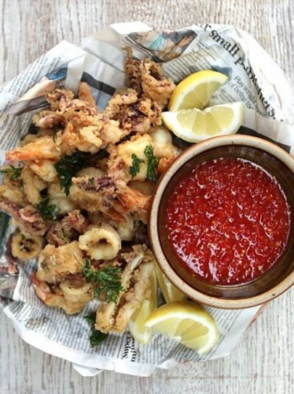 Crispy squid & prawns