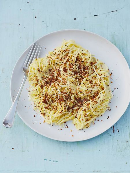 fotografering Sightseeing Charlotte Bronte Oozy cheesy pasta with crispy pangritata | Jamie Oliver