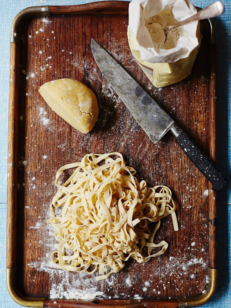 Gluten-free pasta dough