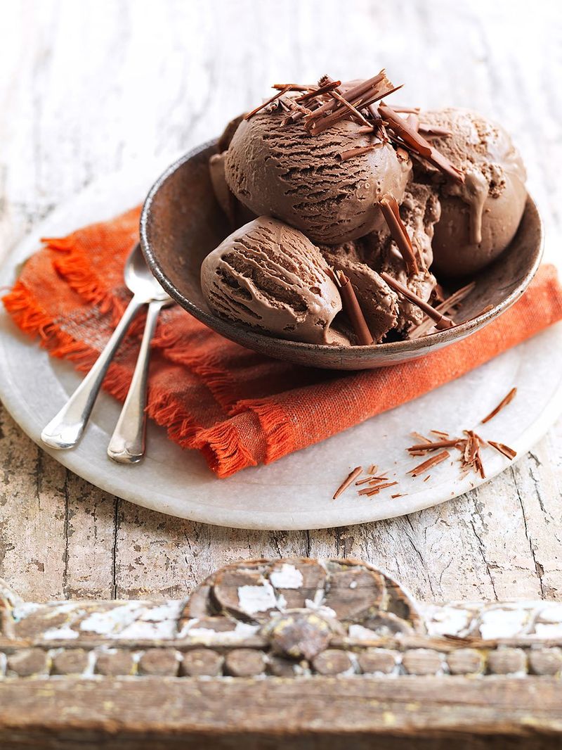 Chocolate ice cream | Chocolate recipes | Ginny Rolfe for Jamie magazine