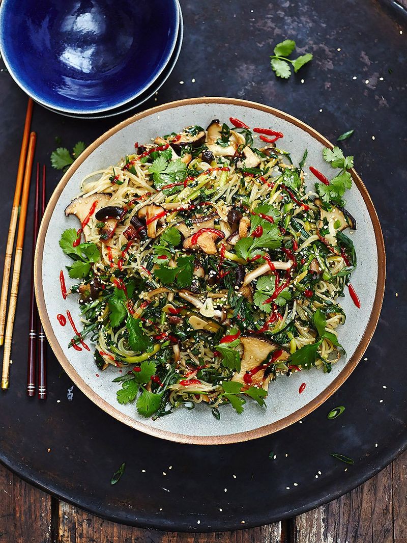 Vegan Chinese-style noodles