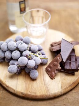 Frozen grapes, chocolate &amp; grappa