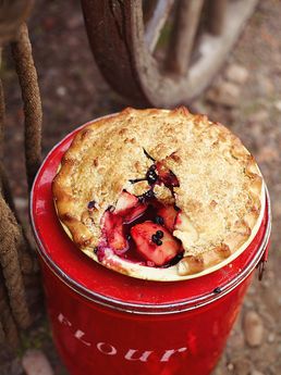 Appleberry pie