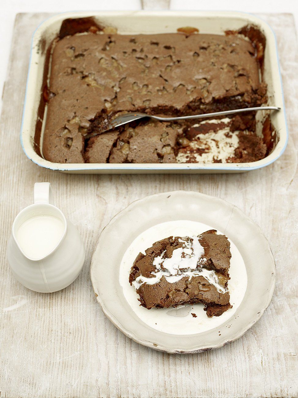 Keto Chocolate Fudge Cake Recipe | Low Carb Keto Dessert