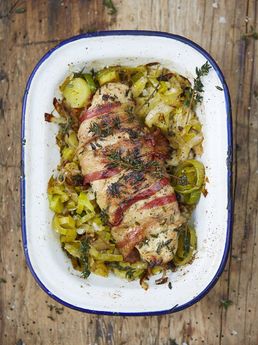 Roasted chicken breast with pancetta, leeks and thyme