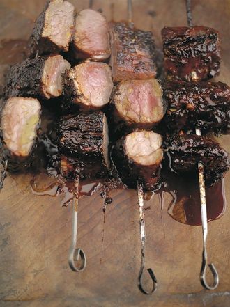 Blackened barbecued pork fillets