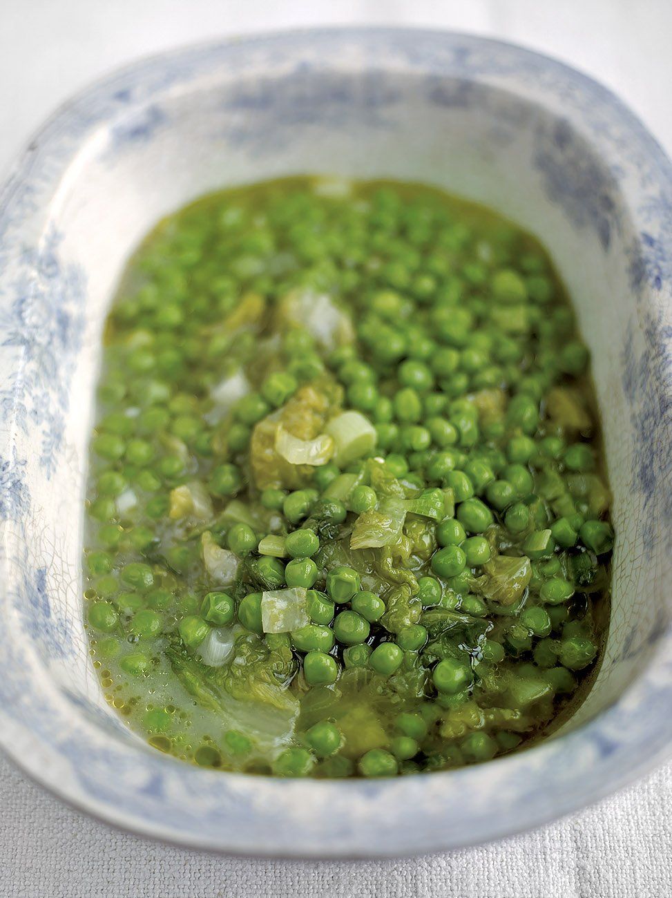 Image of Peas and lettuce