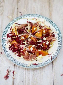 Grilled peach salad with Parma ham &amp; Colwick cheese