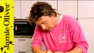 Chicken chow mein: Jamie Oliver