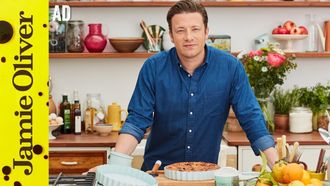 Jamie&#8217;s bakewell tart: Jamie Oliver