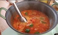 Tomato soup: Jamie&#8217;s Food Team