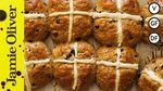Gluten free hot cross buns: Nicole Knegt