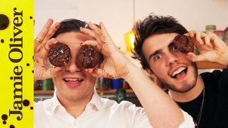 Double chocolate cookies: Jamie Oliver &#038; Alfie Deyes